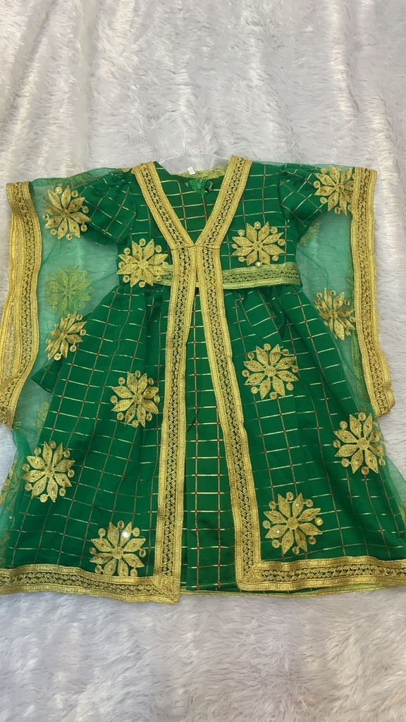 Traditional Dress (Girgea'an) 